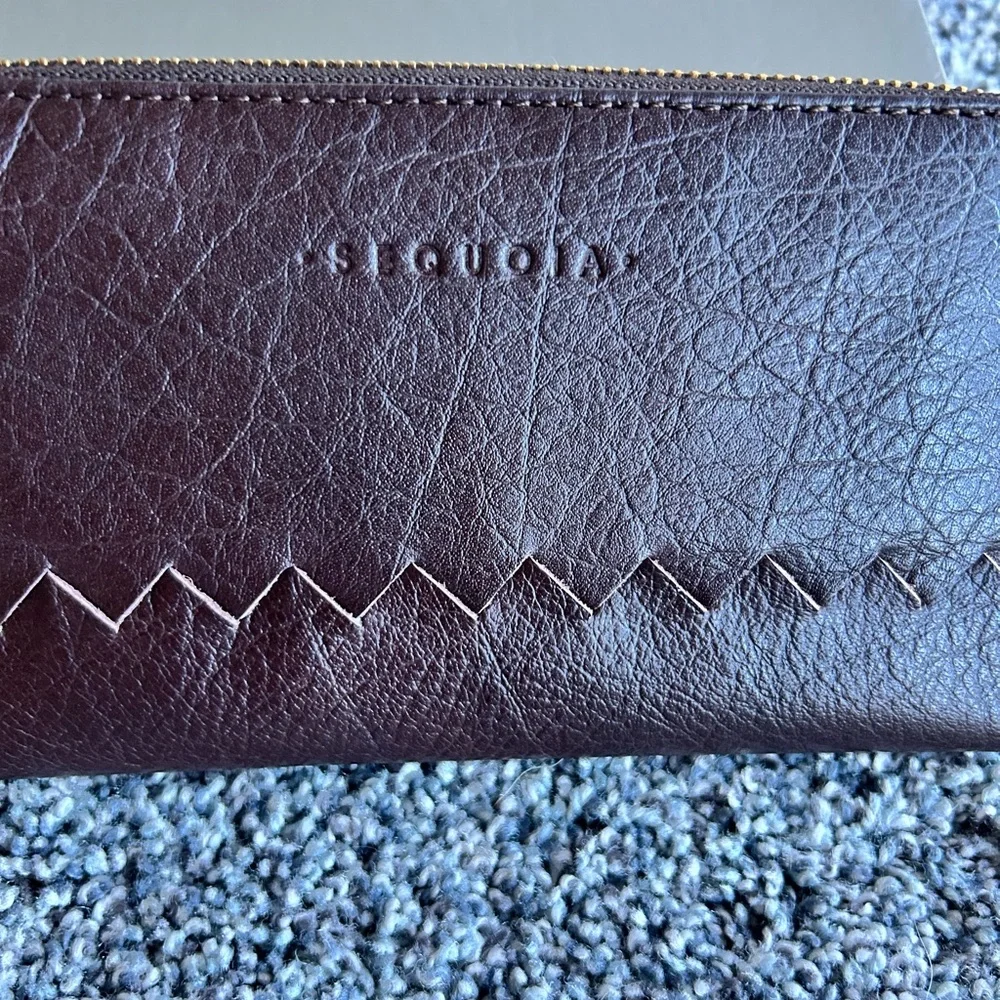 Sequoia Dark Brown Leather‎ Wallet